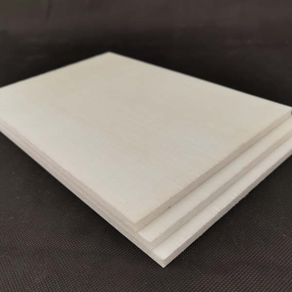 如何選購建(jian)築模闆？好的(de)建築模闆應(ying)該滿足哪些(xie)要求？